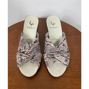 Liz Claiborne Francesca Leather Wedge Slide Sandals in Snakeskin Size 7
